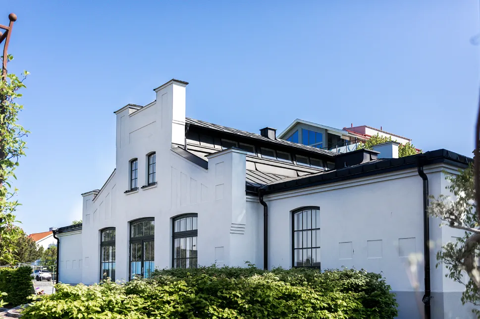 Rengöring av plåttak före målning, Rosendala rosarium Huskvarna